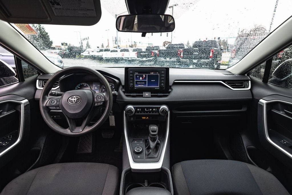 2022 Toyota RAV4 Hybrid LE