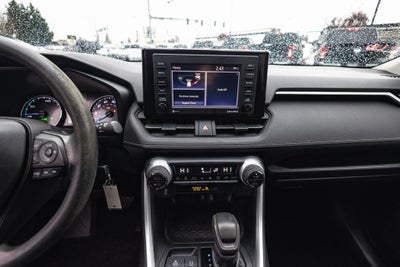 2022 Toyota RAV4 Hybrid LE