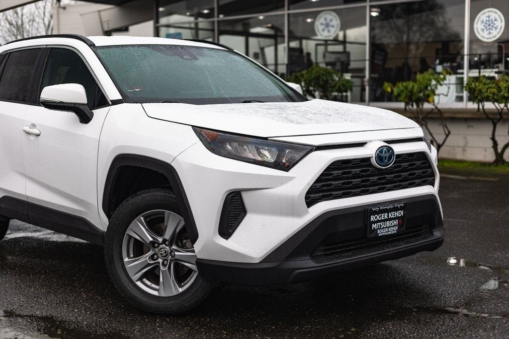 2022 Toyota RAV4 Hybrid LE