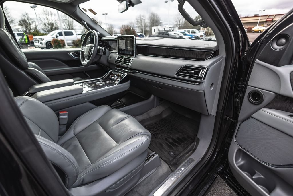 2021 Lincoln Navigator L Reserve