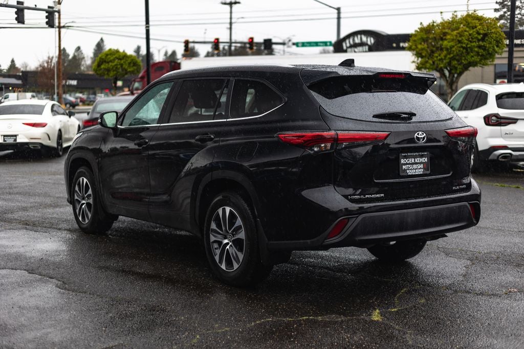 2023 Toyota Highlander XLE