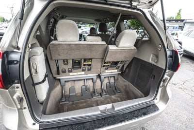 2017 Toyota Sienna LE 8 Passenger