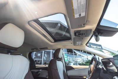 2021 Toyota Sienna XLE 7 Passenger