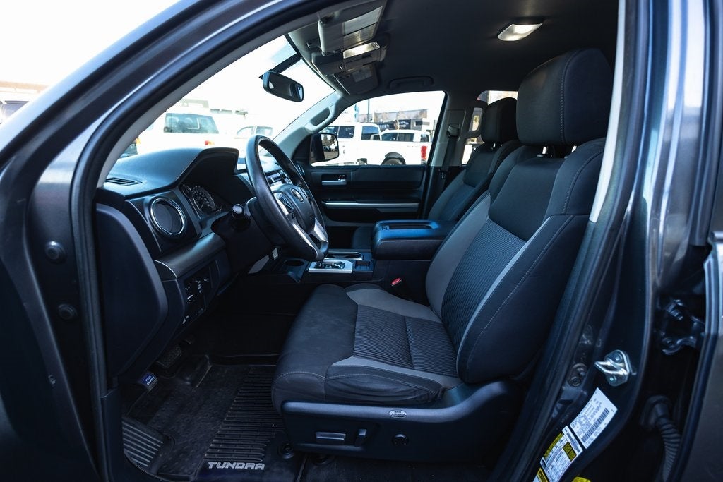 2017 Toyota Tundra SR5