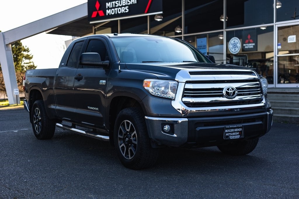 2017 Toyota Tundra SR5