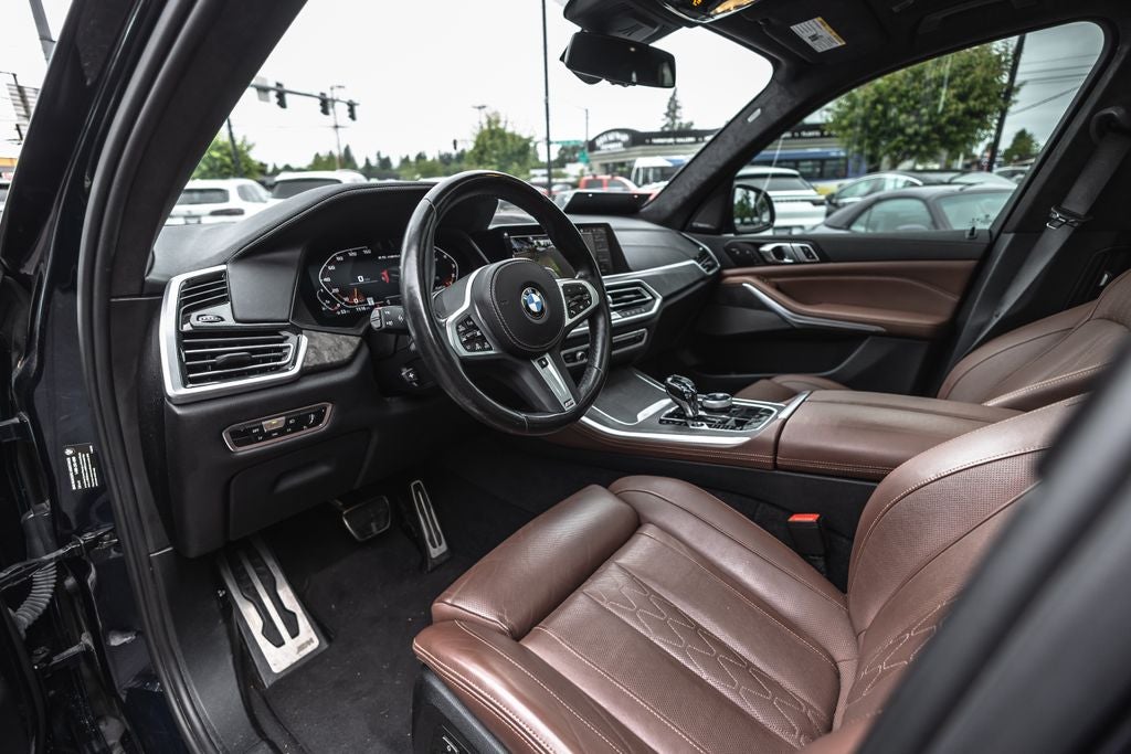 2022 BMW X5 M50i