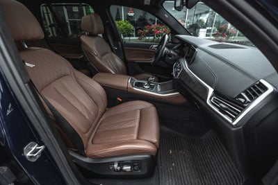 2022 BMW X5 M50i