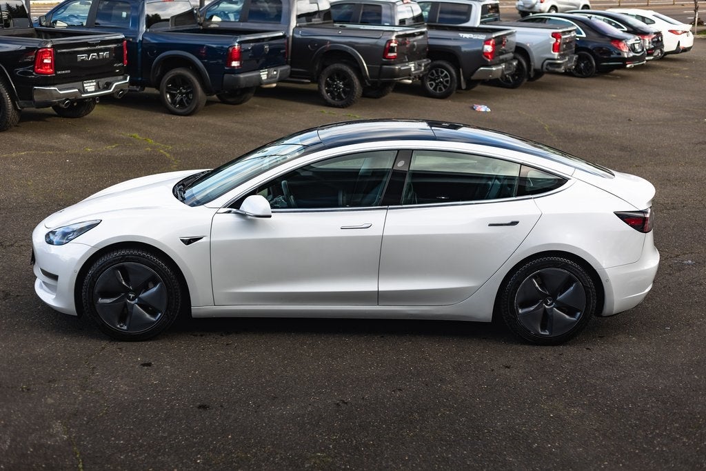 2020 Tesla Model 3 Standard Range Plus