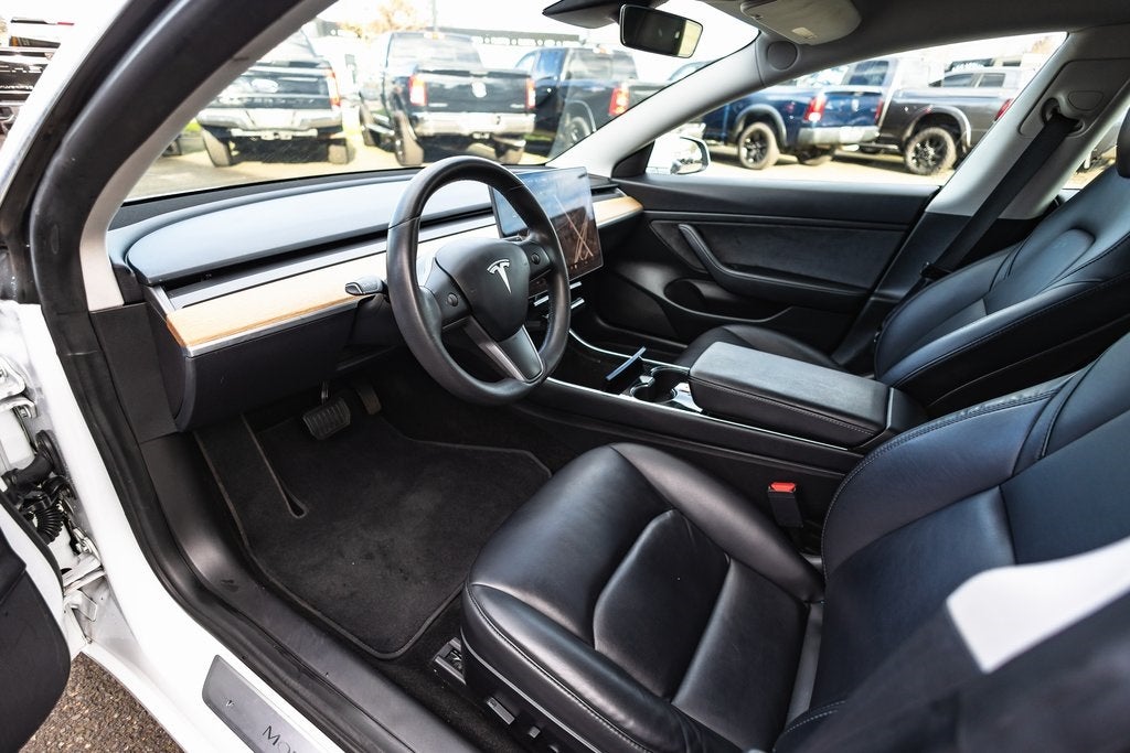 2020 Tesla Model 3 Standard Range Plus