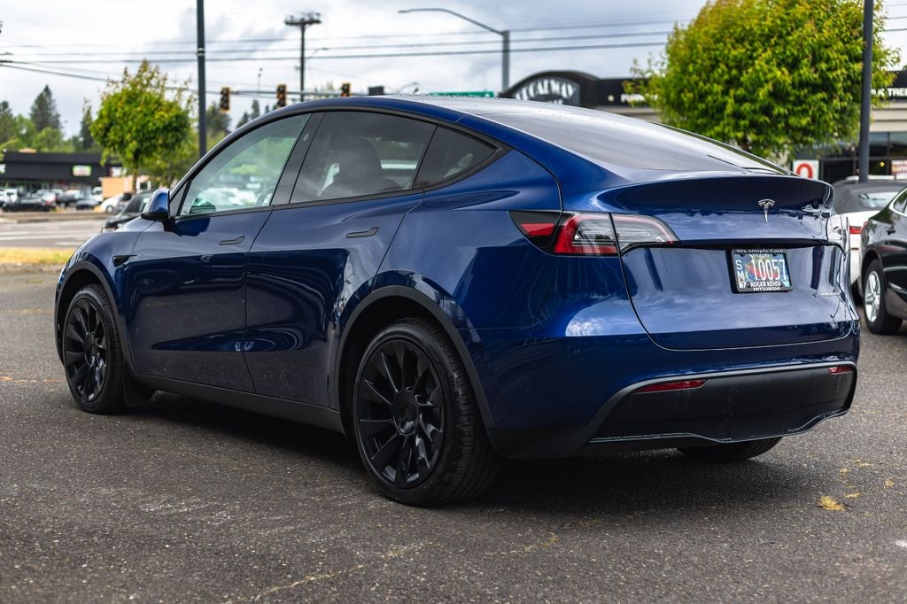 2024 Tesla Model Y Long Range