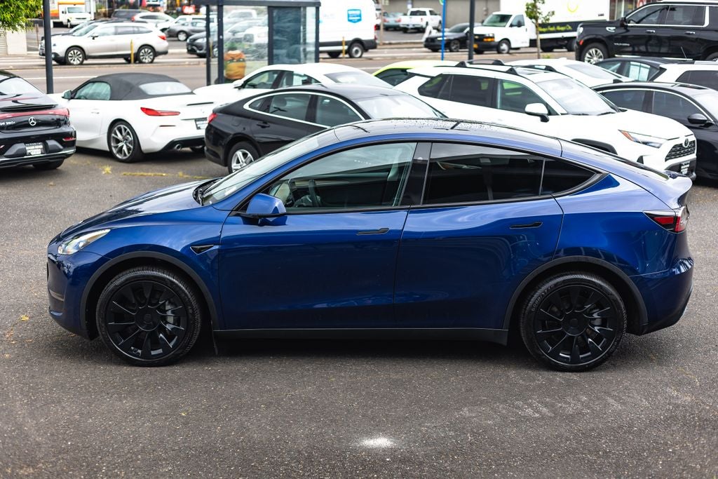 2024 Tesla Model Y Long Range