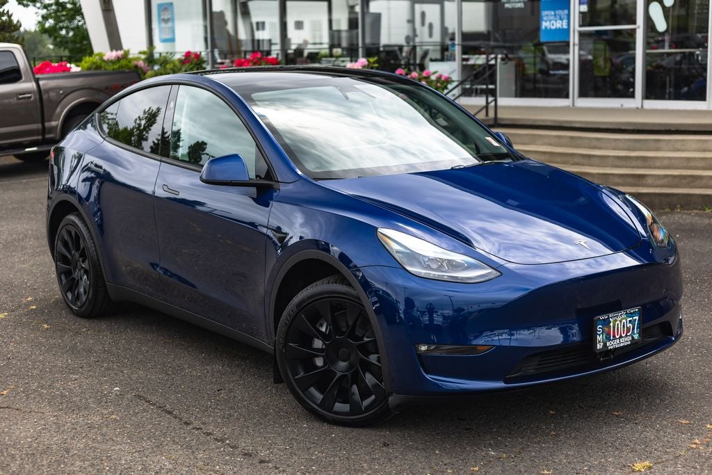 2024 Tesla Model Y Long Range