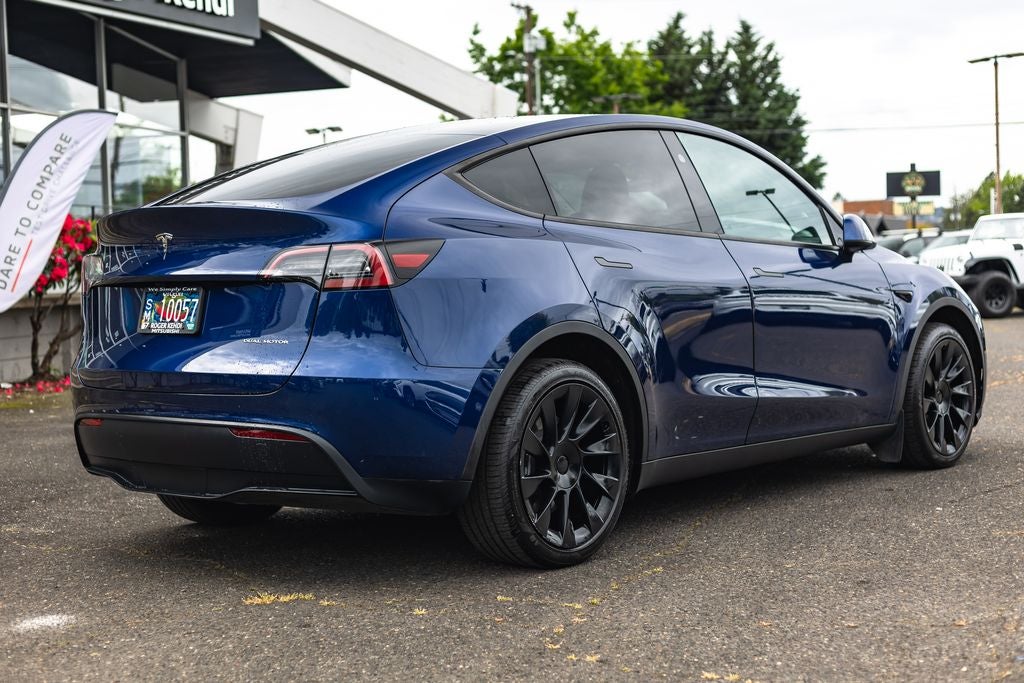 2024 Tesla Model Y Long Range