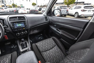 2023 Mitsubishi Outlander Sport 2.0 ES