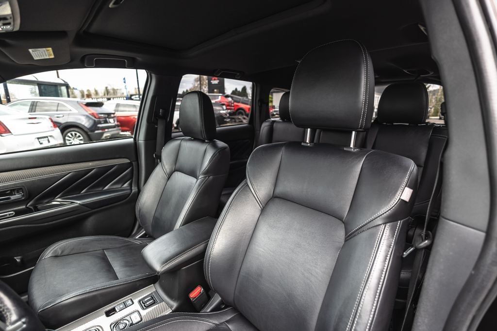 2019 Mitsubishi Outlander PHEV GT