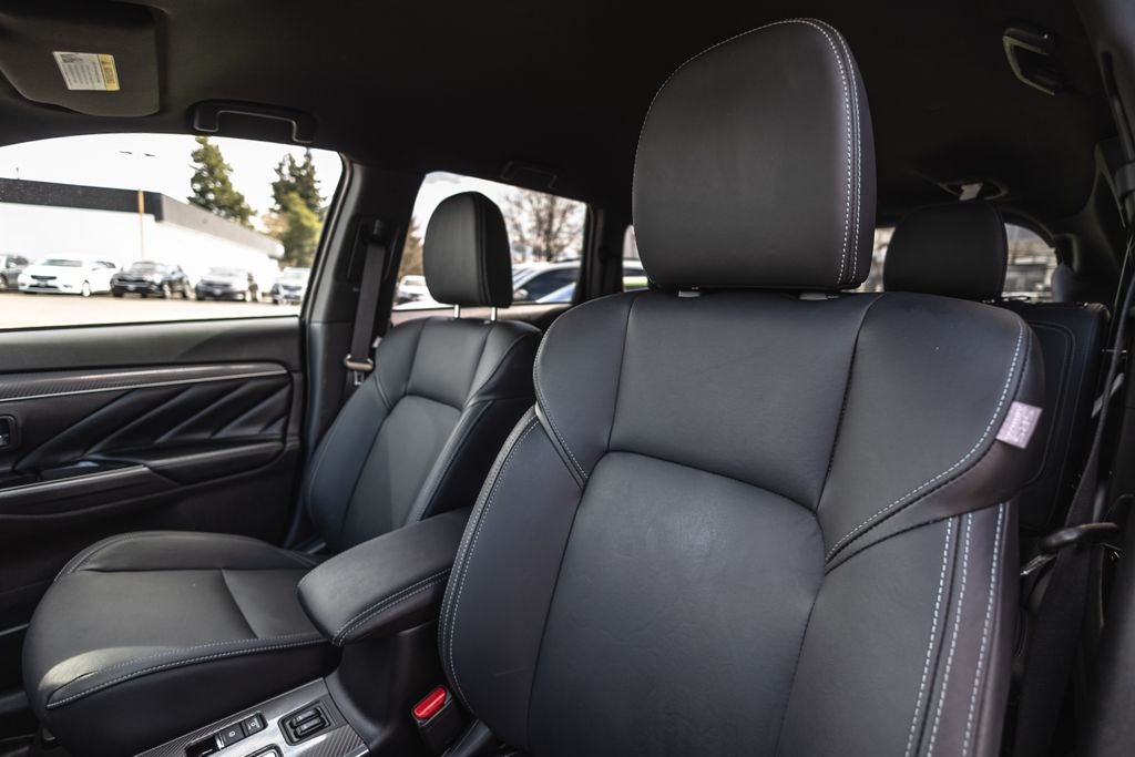2019 Mitsubishi Outlander PHEV SEL