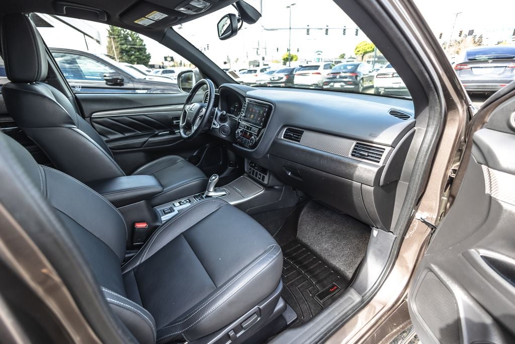 2019 Mitsubishi Outlander PHEV SEL