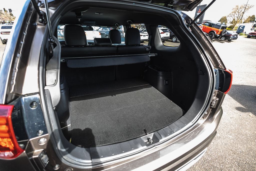 2019 Mitsubishi Outlander PHEV SEL