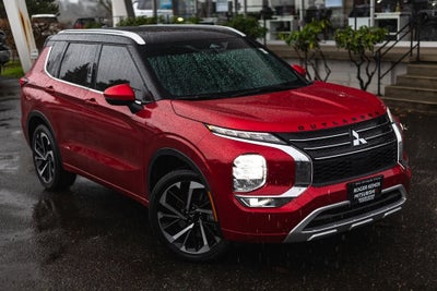 2024 Mitsubishi Outlander SEL