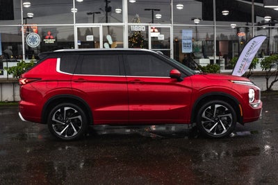 2024 Mitsubishi Outlander SEL