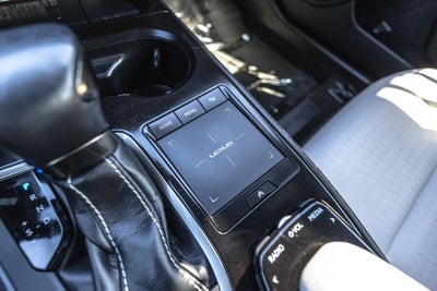 2022 Lexus UX 250h Base