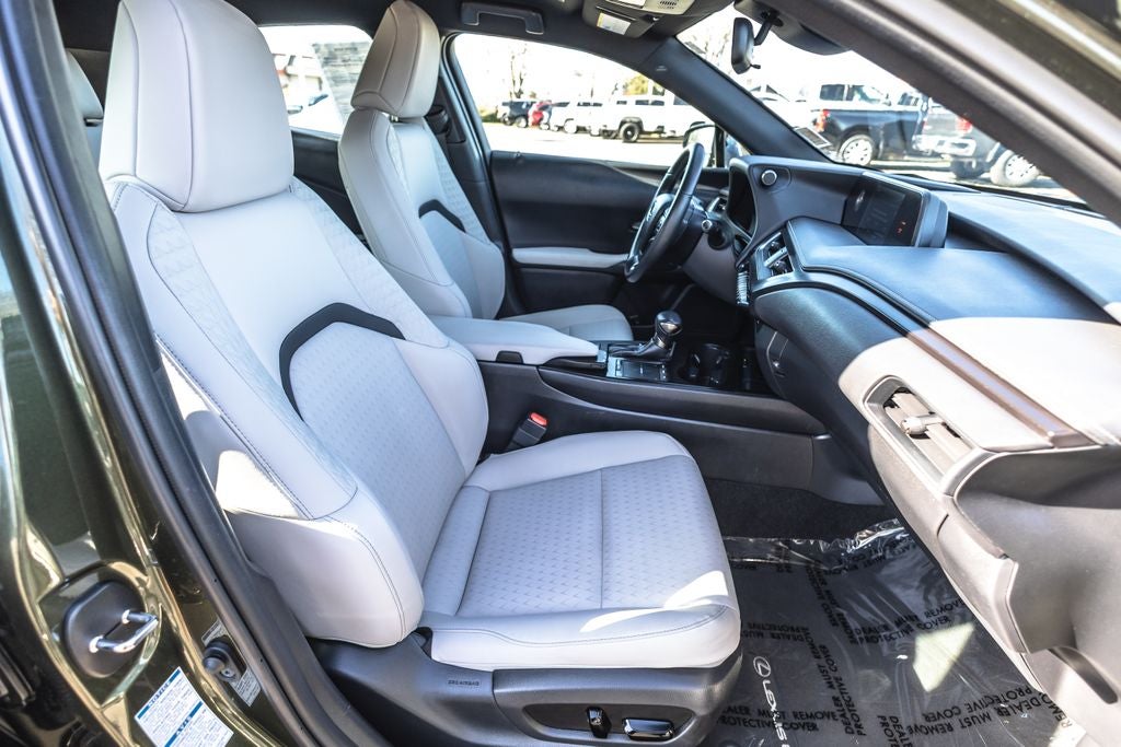 2022 Lexus UX 250h Base