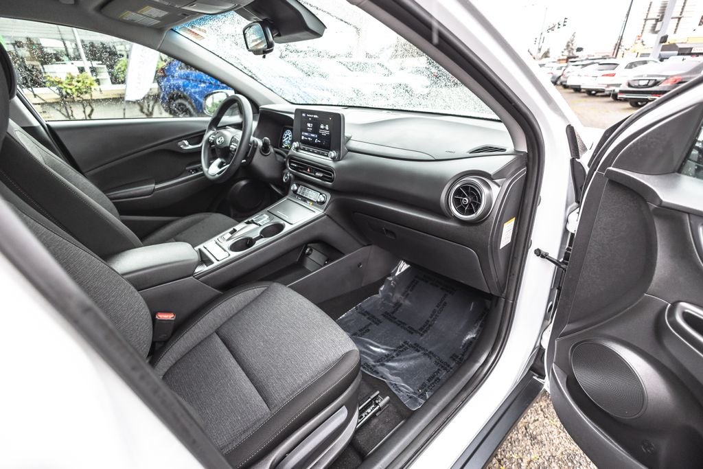 2023 Hyundai Kona Electric SE