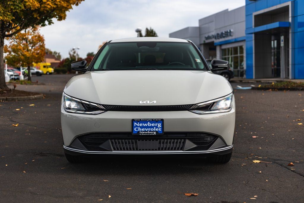 2024 Kia EV6 Light