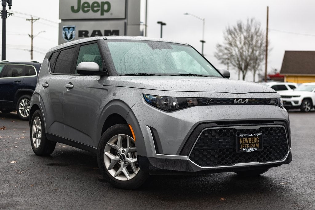 2024 Kia Soul LX