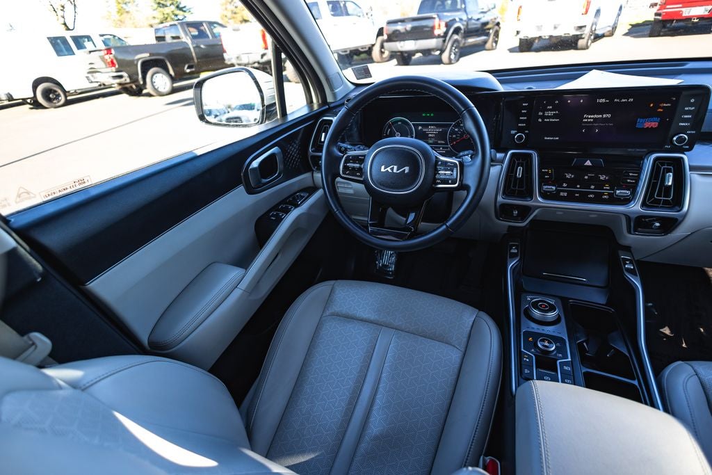 2023 Kia Sorento Hybrid EX