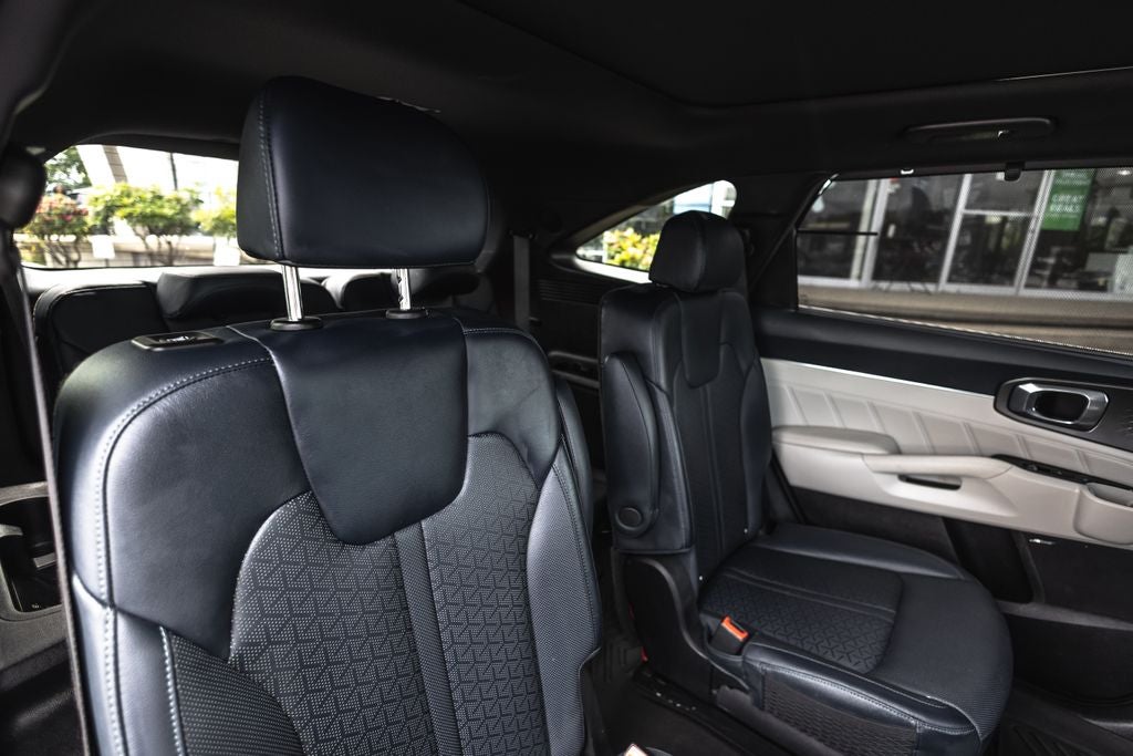 2023 Kia Sorento Plug-In Hybrid SX Prestige