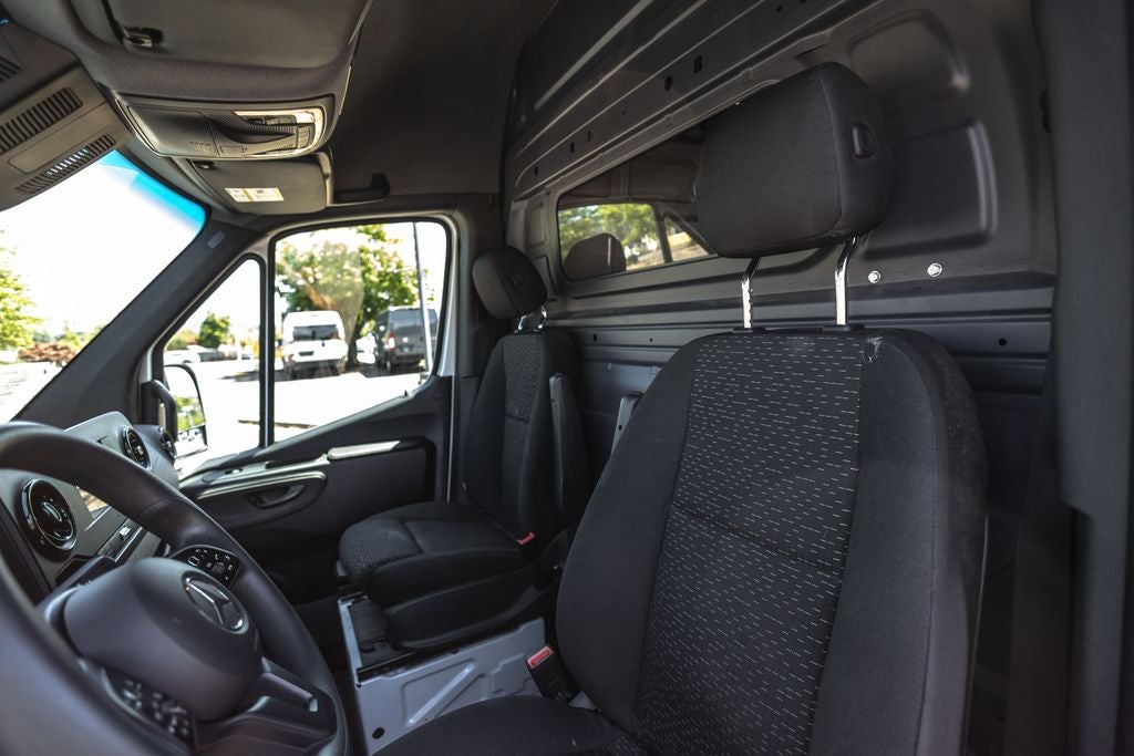 2023 Mercedes-Benz Sprinter 2500 Cargo 144 WB