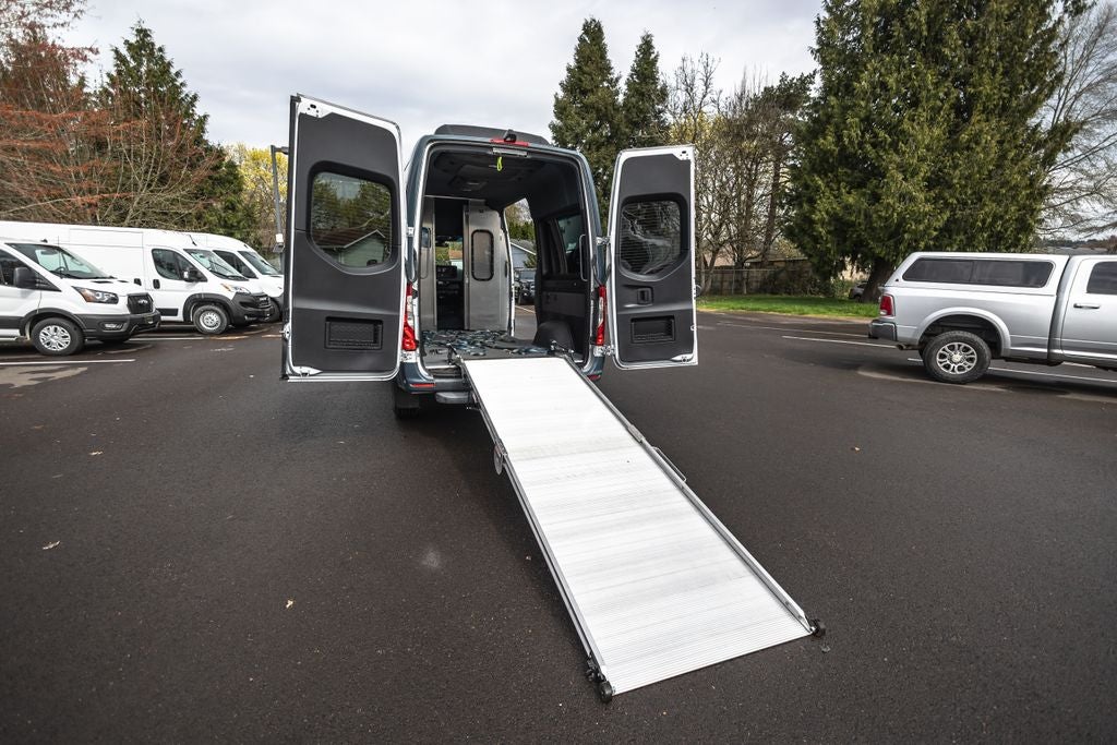 2019 Mercedes-Benz Sprinter 2500 Passenger 144 WB High Roof