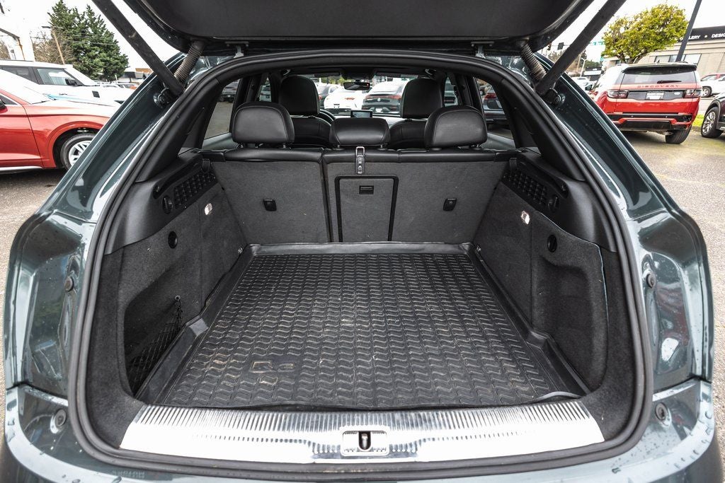 2018 Audi Q3 2.0T Premium Plus quattro