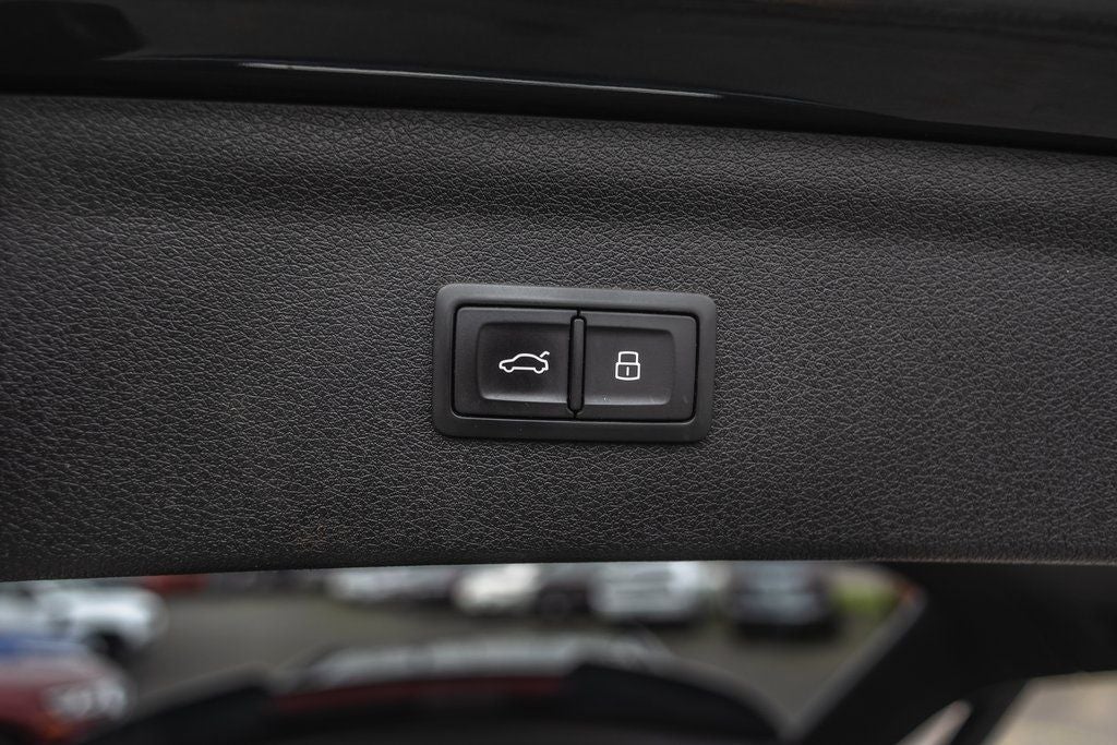 2018 Audi Q3 2.0T Premium Plus quattro