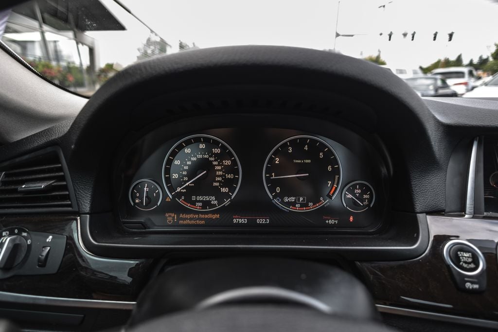 2015 BMW 5 Series 528i xDrive