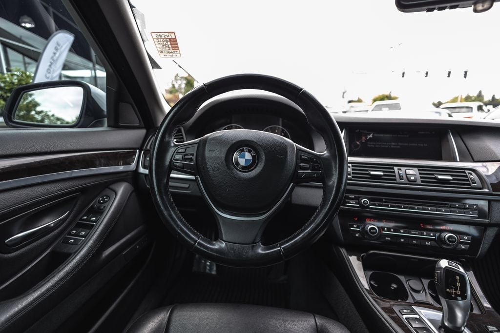 2015 BMW 5 Series 528i xDrive