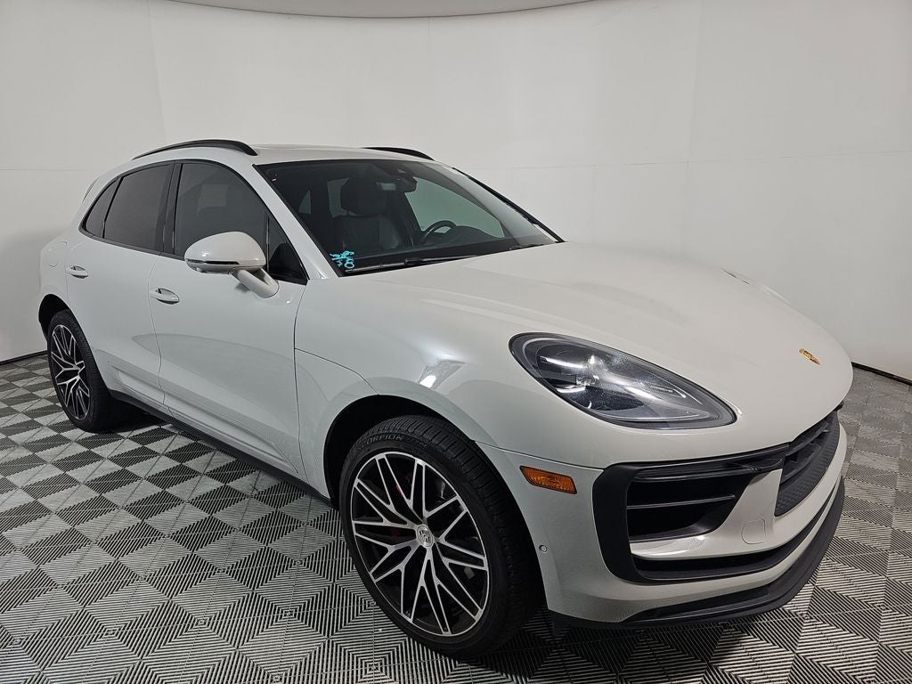 2022 Porsche Macan S