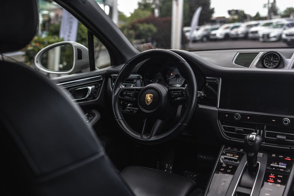 2022 Porsche Macan S
