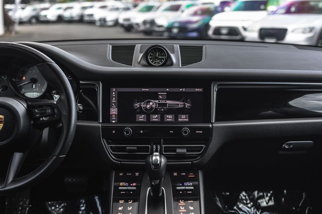 2022 Porsche Macan S