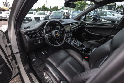 2022 Porsche Macan S