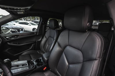 2022 Porsche Macan S
