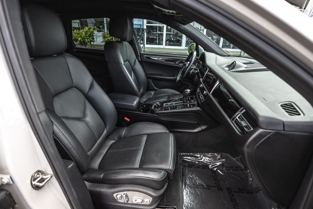2022 Porsche Macan S