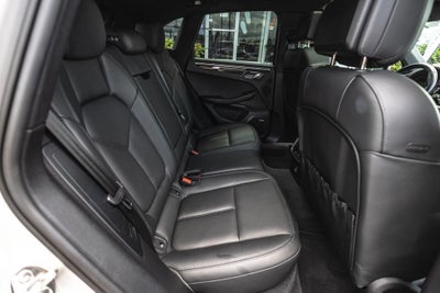 2022 Porsche Macan S