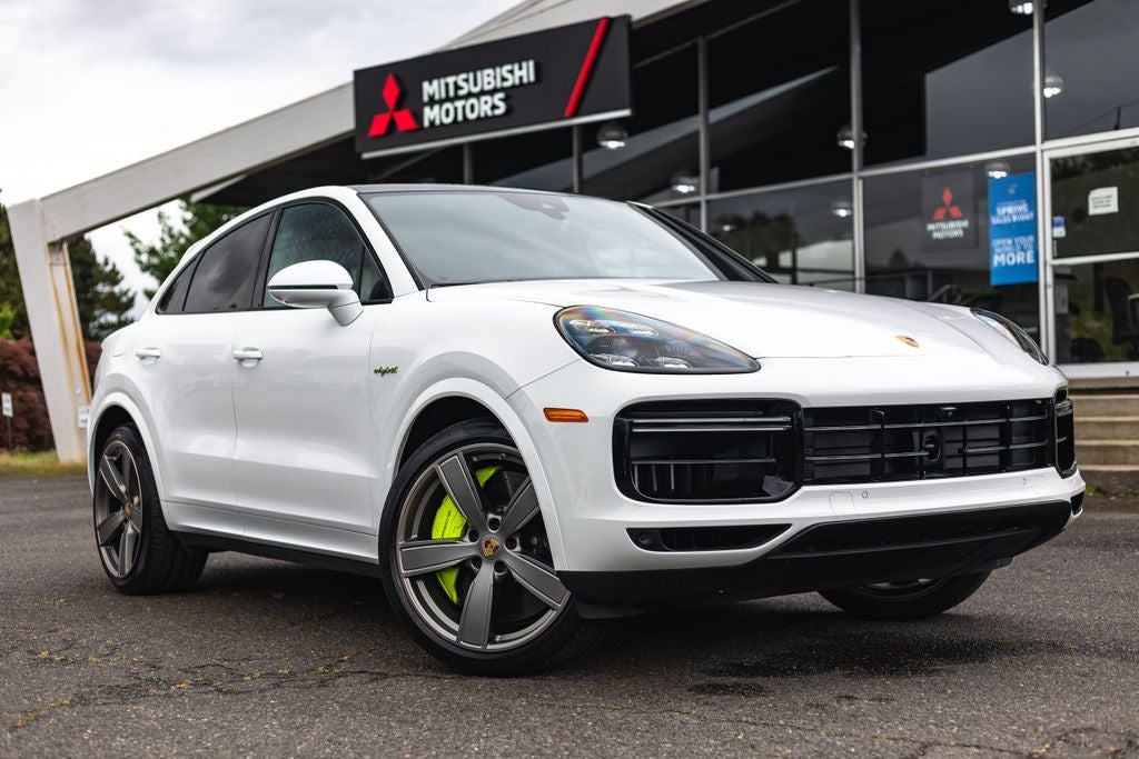 2023 Porsche Cayenne E-Hybrid Coupe Turbo S