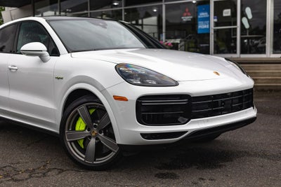 2023 Porsche Cayenne E-Hybrid Coupe Turbo S