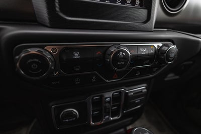 2023 Jeep Wrangler 4-Door Freedom 4x4