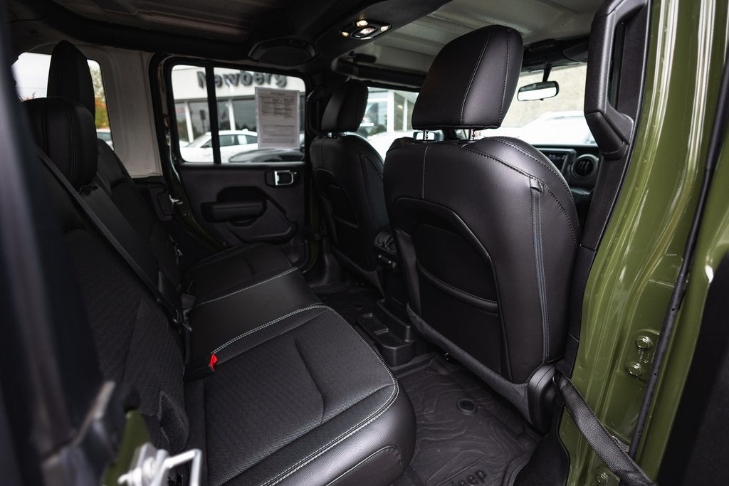 2023 Jeep Wrangler 4-Door Freedom 4x4