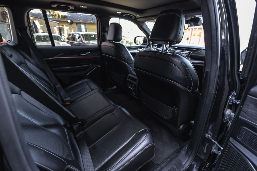 2024 Jeep Grand Cherokee Overland 4x4
