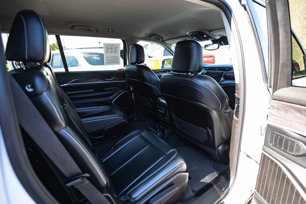 2022 Jeep Grand Cherokee L Limited 4x4